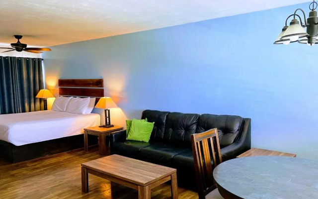 Knight's Key Suites