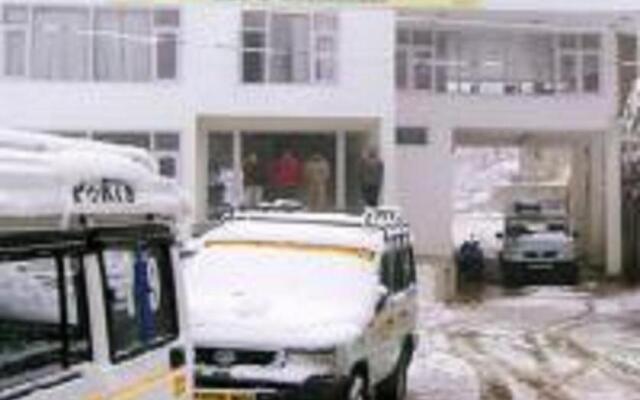 StayApart - Hotel Patnitop