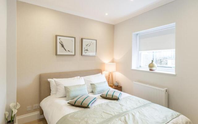 High Street Kensington Apartment