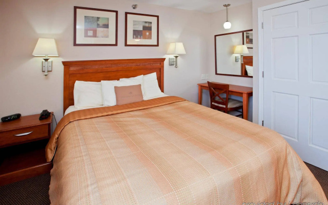 Candlewood Suites Elkhart by IHG
