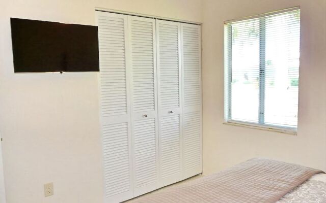 843 Buttonwood Court