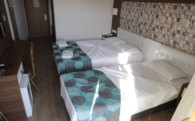 Comfort Ada Class Hotel