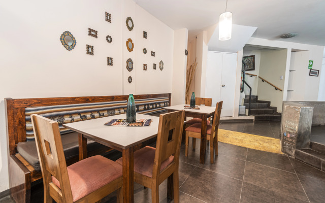 Wasi Airport Lima B&B