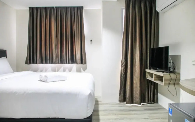 Comfy Studio Room Bintaro Icon Apartment