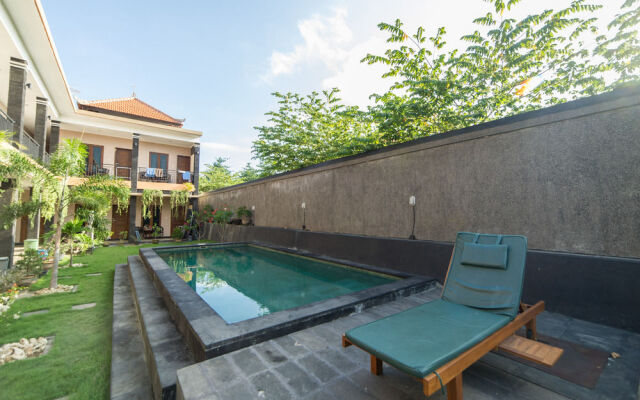 ZEN Rooms Bukit Jimbaran Buana