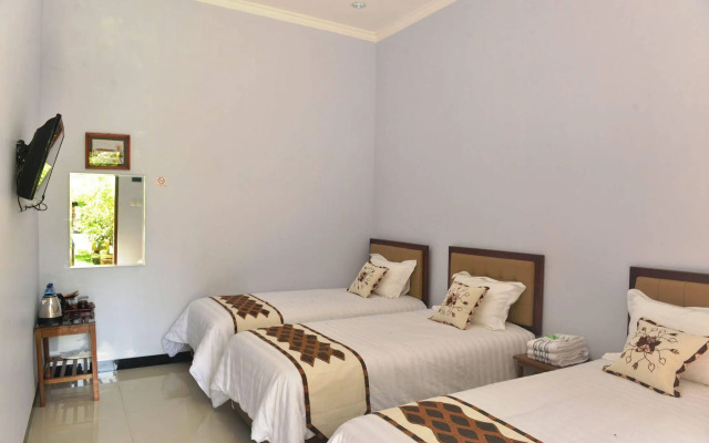 Malang Hill Gallery & Homestay