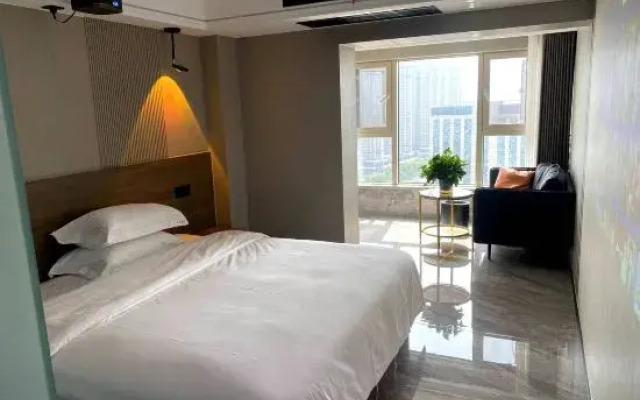 Guangde Jijia Hotel