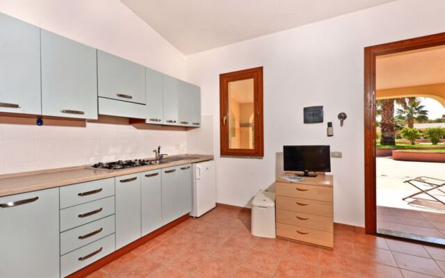 4 Mori, Residence (MUV100)