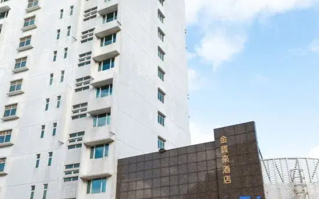 Treasure Hotel