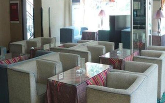 An e Courtyard Hotel Jiu Zhai Gou Branch