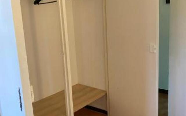 CHEZ ZIZOU - F2 CAP Dâ€™ANTIBES VERSANT OUEST