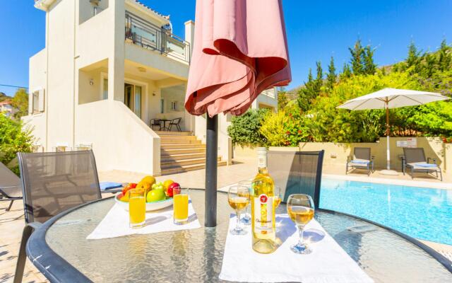 Villa Fedra Large Private Pool Walk to Beach A C Wifi Car Not Required Eco-friendly - 1878