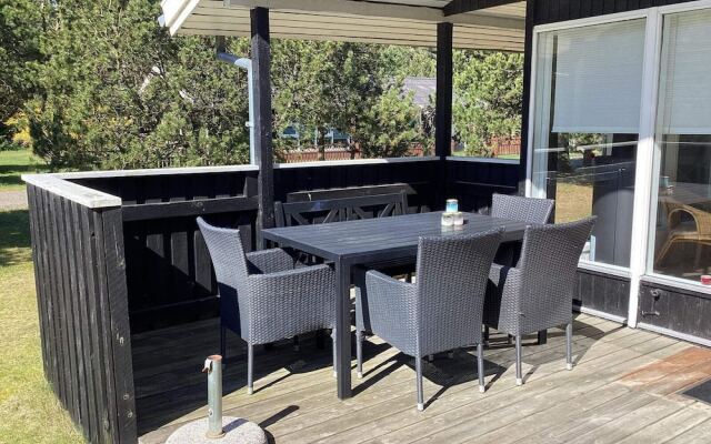 6 Person Holiday Home in Hals