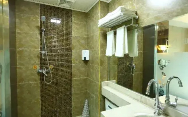 Mingyang Holiday Hotel