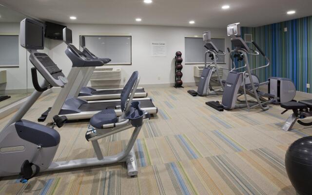 Holiday Inn Express & Suites Minneapolis – West End by IHG