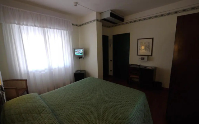 Hotel Piccadilly