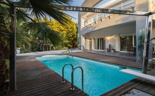 Villa BOND with private swimming Pool - 3m deep