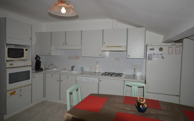 Good Value three- bedroom apartment