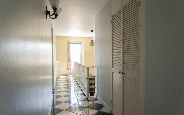 Hatfield South Villa