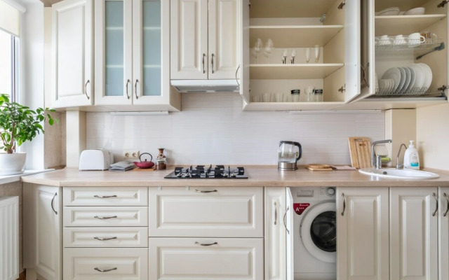 Посутки на Клязинской 6