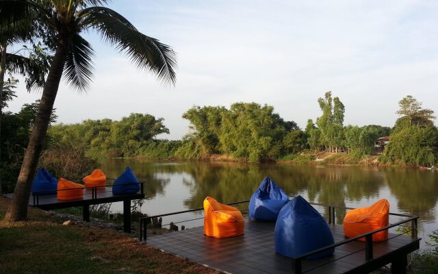 Aroonsawad Riverview Resort