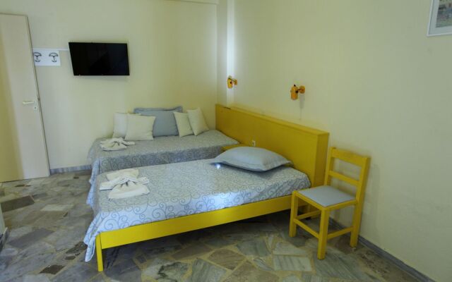 Danaos Beach Apartments