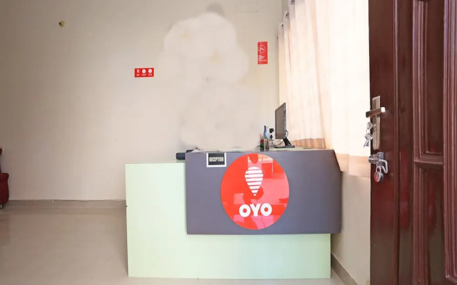 OYO 11760 near Infocity