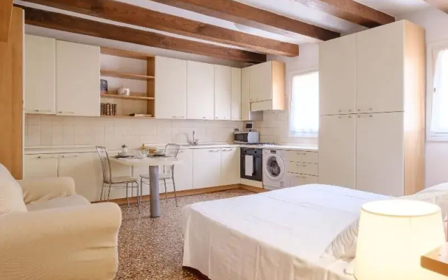 Frassinago Suites-BolognaRooms