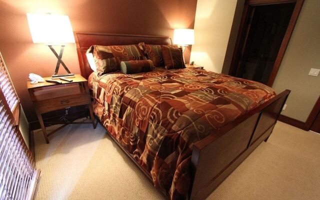 Juniper Crest 1 4 Bedroom Townhouse by RedAwning