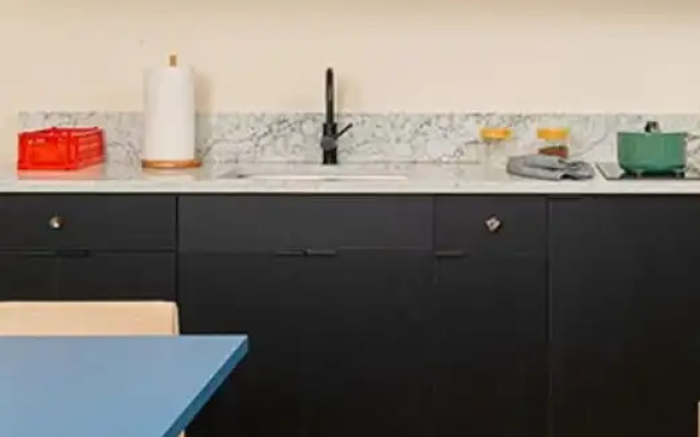 YOWIE (Hotel & Shop)