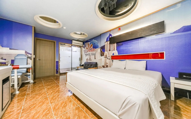 Evian Drive-in in Daejam-dong Pohang