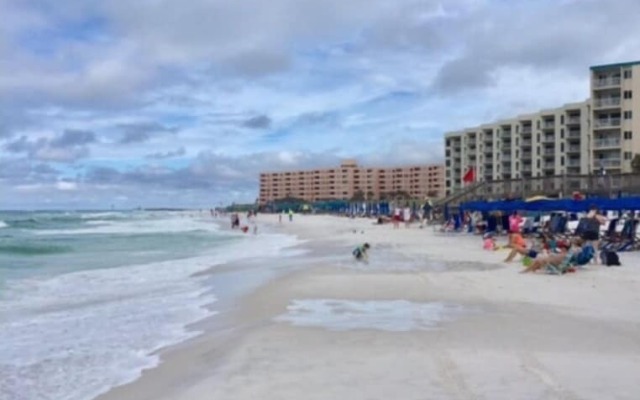 Jetty East 516b by Best Beach Getaways