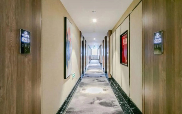 Shiguang Jingyue Hotel