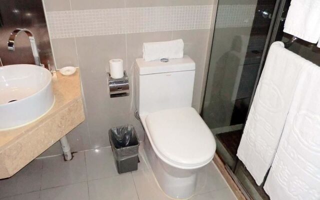 Motel 168 Shanghai Changping Road Metro Station Branch