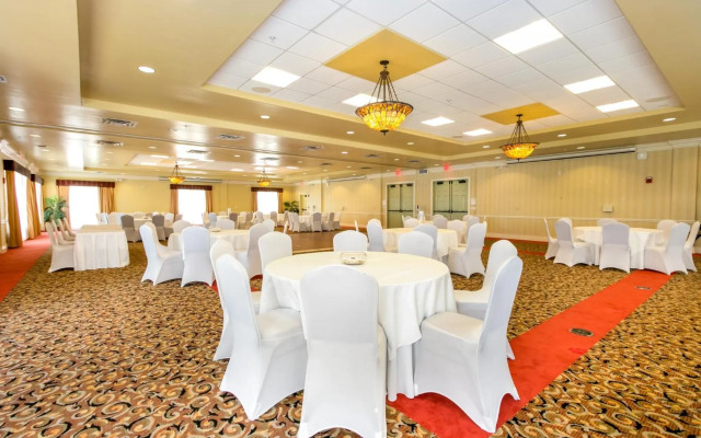 Holiday Inn & Suites Clearwater Beach by IHG