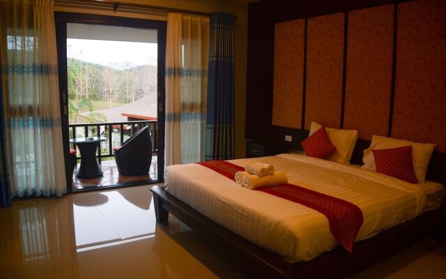 Phu Chom Mork Resort