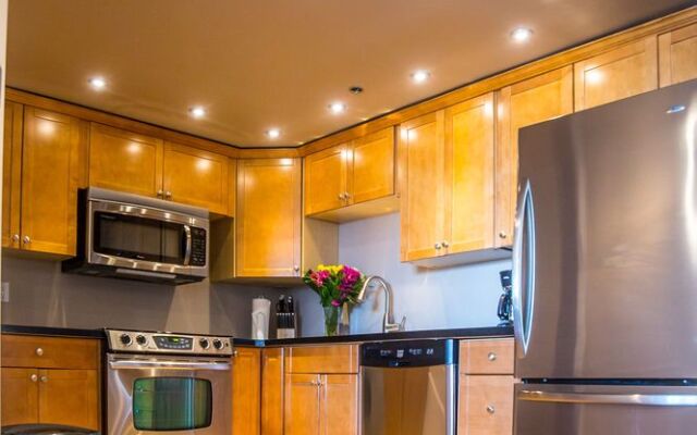 Hallmark Place by OBASA Suites