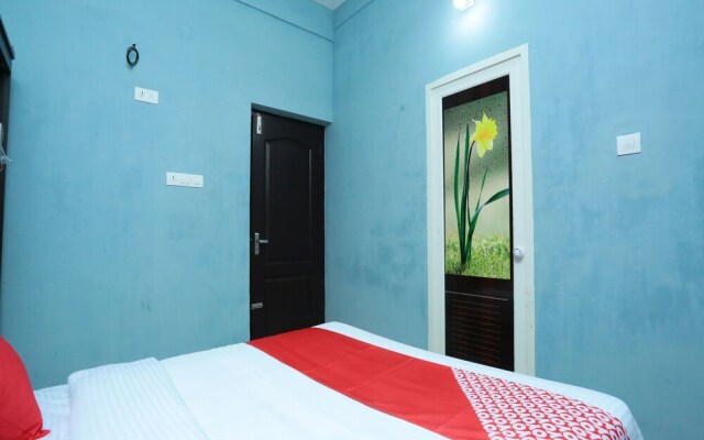OYO 16417 Zahir Residency