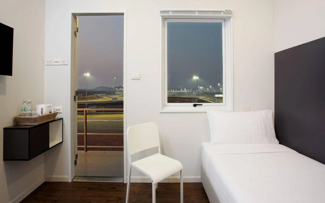 Bric Box Hotel Buriram