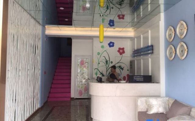 Shuang 'an Hotel (Gushi Youth Theme Store)