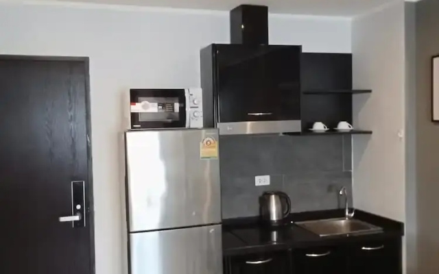Well-located condo 1-BR T1-NV 203