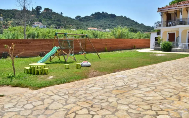 Sunny Garden