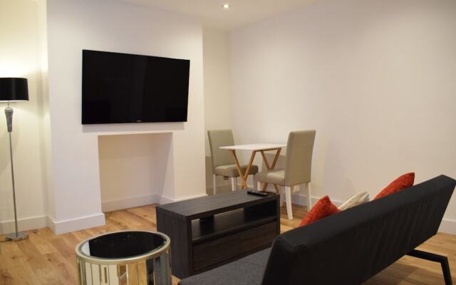 1 Bedroom Flat With Terrace In Pimlico