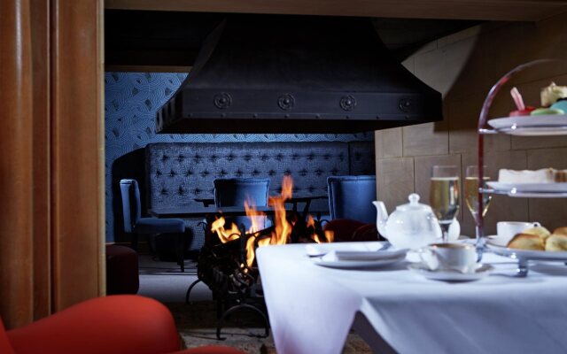 Alexander House And Utopia Spa