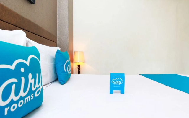 Rehat at Hotel 10 Buah Batu