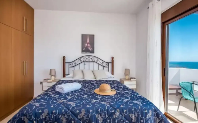 Vila Kiotari Former Vila Avra