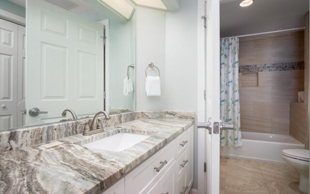 Westwinds 4807 G flr13 2BR BA