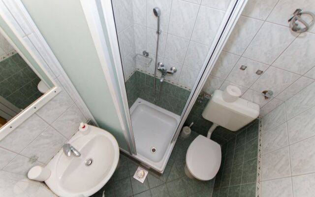 Apartment Prgo - spacious with view & parking: A2  1. kat Makarska, Riviera Makarska