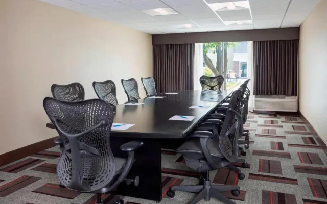 Wyndham Garden Hotel - Buffalo Grove