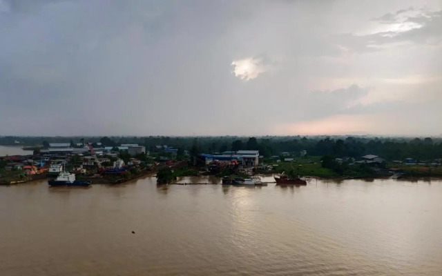 Waterfront (E) 3BR+3Bath+8 Persons+ Wifi+Parking